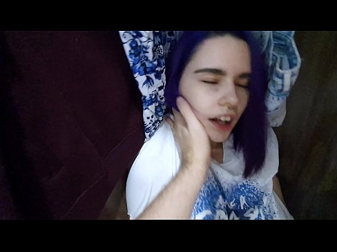 ❤️ Atopo a miña irmá no armario e axudouna a correrse ❌ Porno ruso en % gl.porngifer.ru %